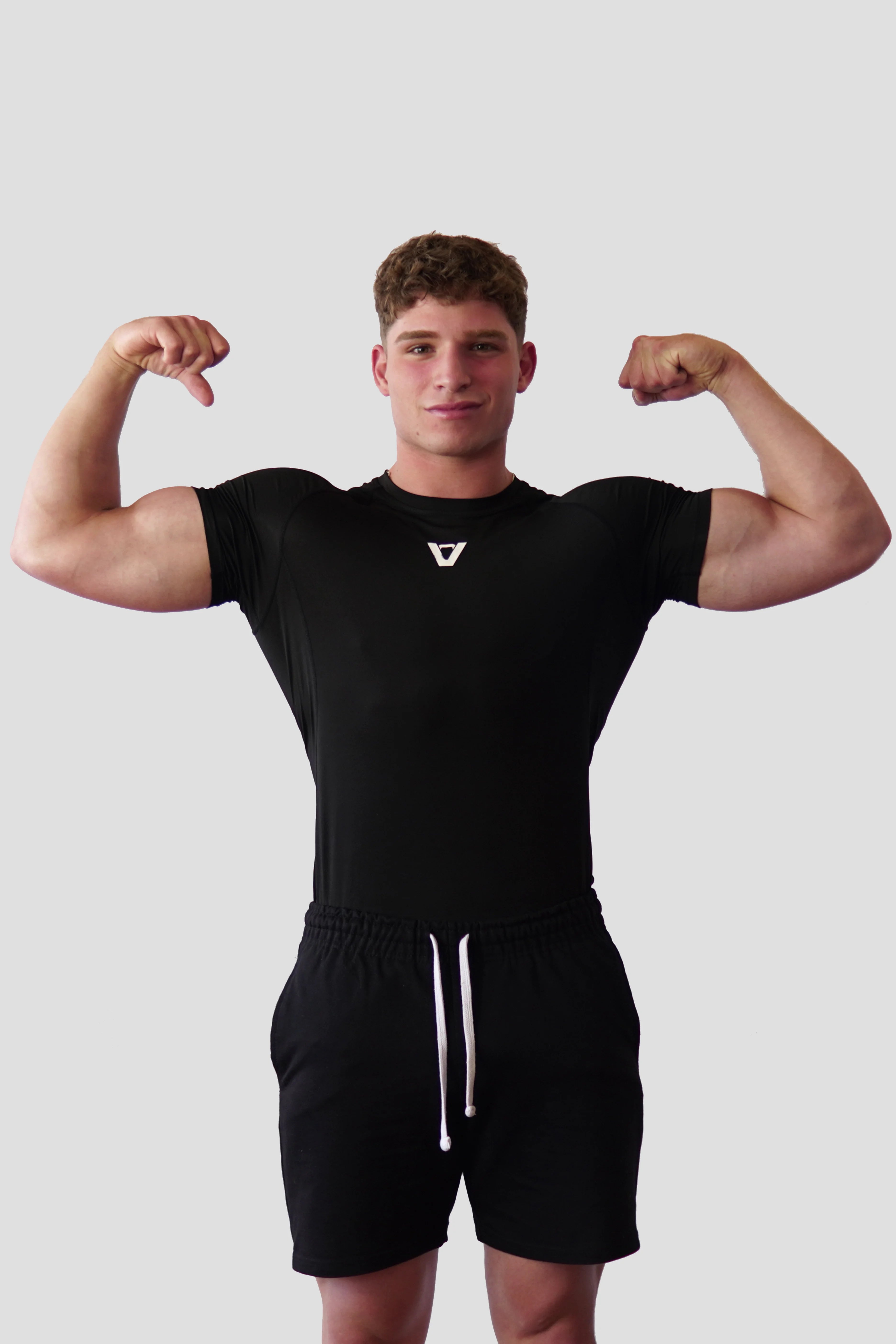 CAMISETA COMPRESIVA CORTA NEGRA