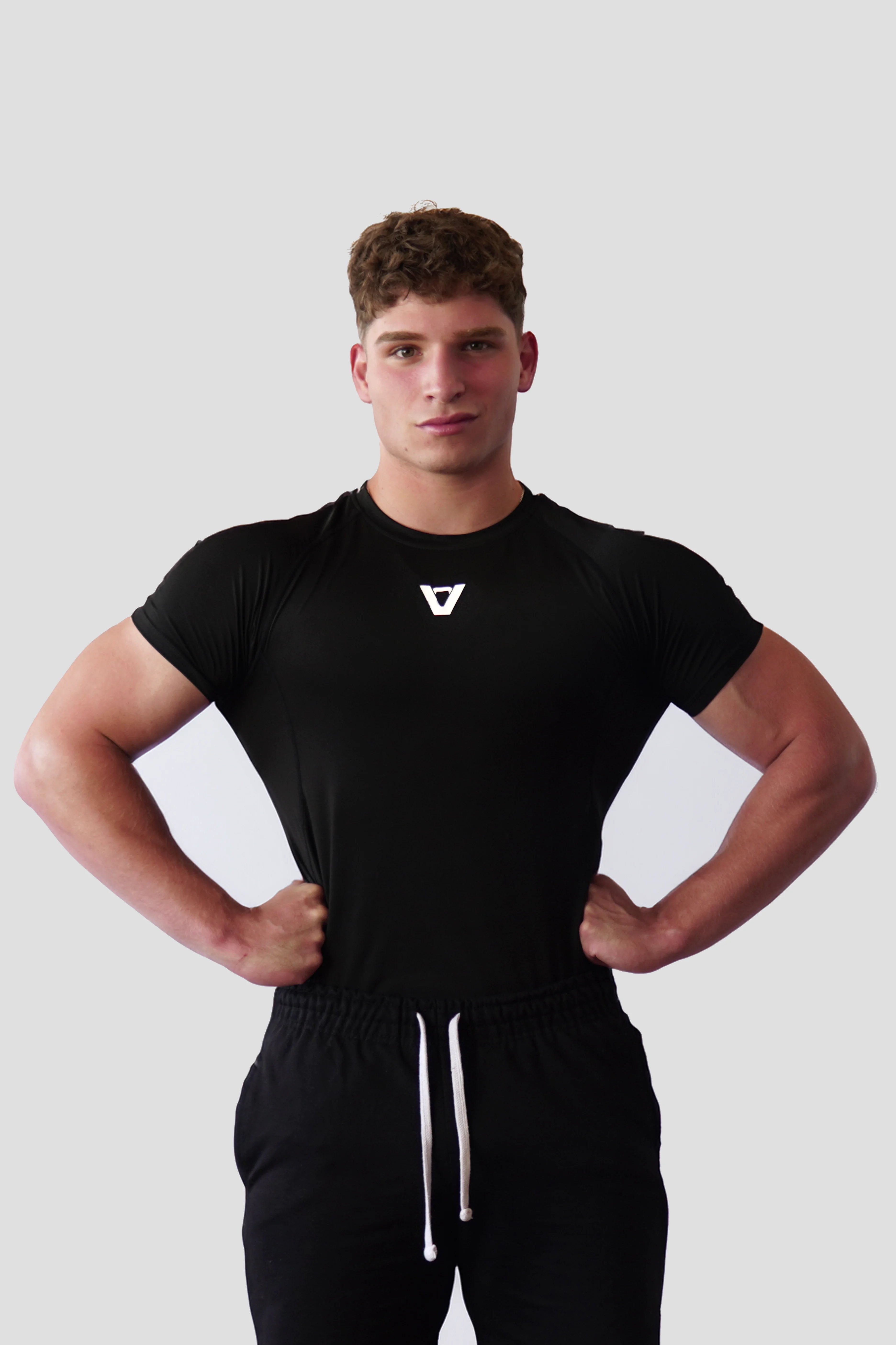 CAMISETA COMPRESIVA CORTA NEGRA