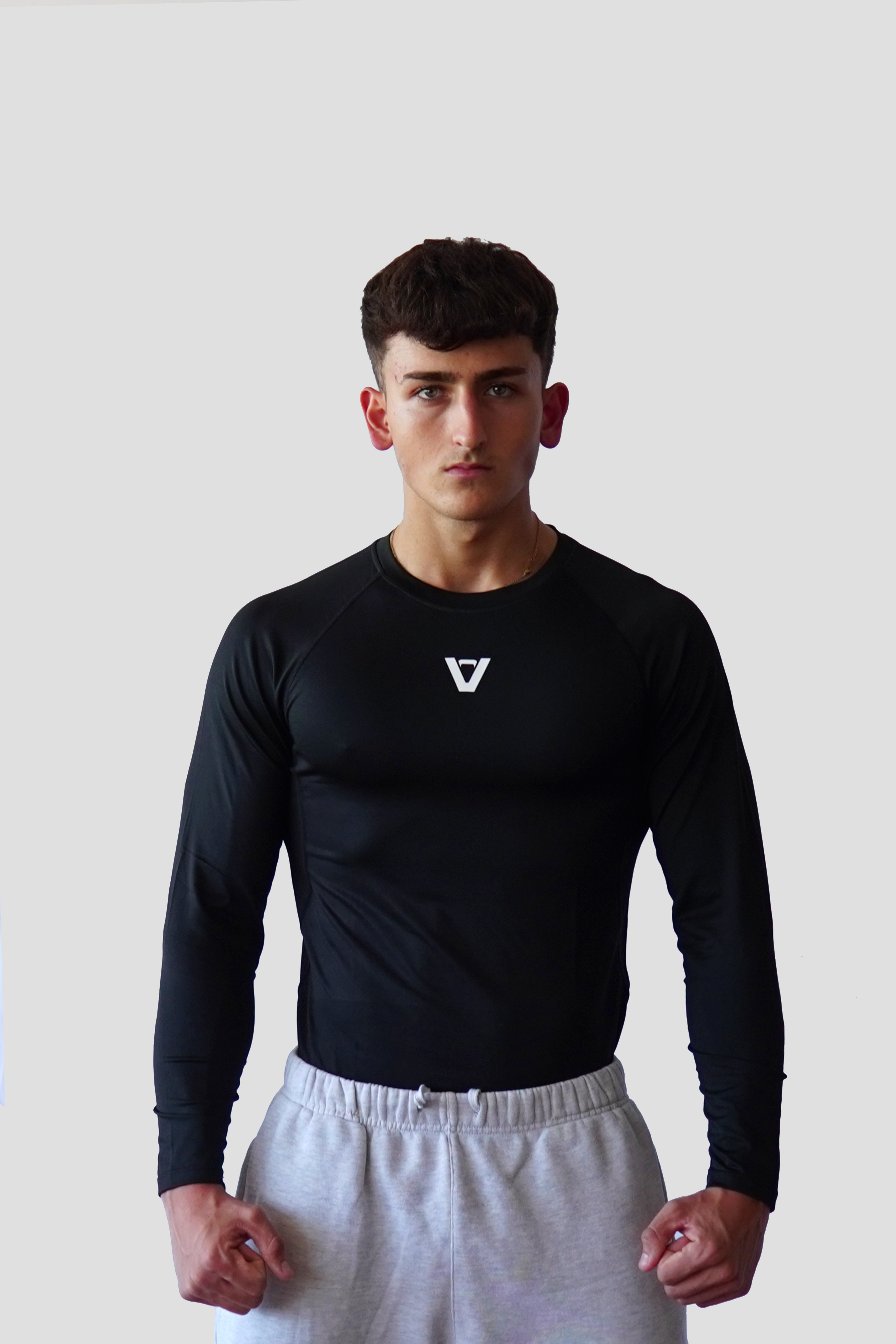 CAMISETA COMPRESIVA LARGA NEGRA