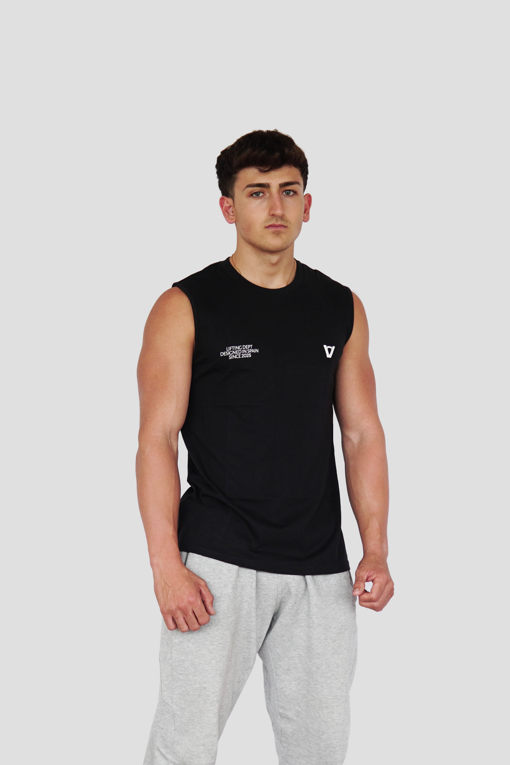 CAMISETA SIN MANGAS MADE FOR NEGRA